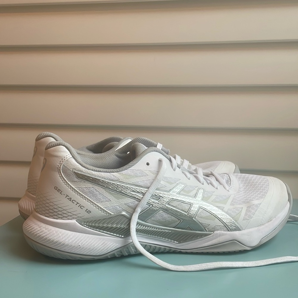 ASICS GEL-TACTIC 12 Volleyball Court Shoes - Size Women’s 13